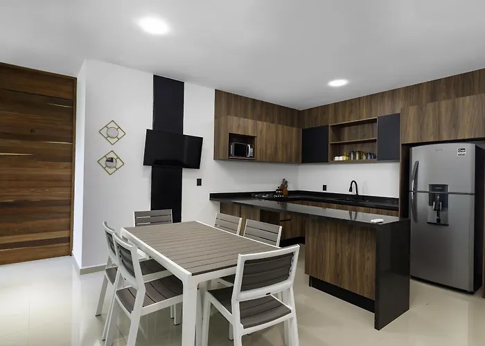 Apartamento Angelina 28 Beachfront And Family - Modern And Relaxing Long - 20 Min From Cancun Airport
